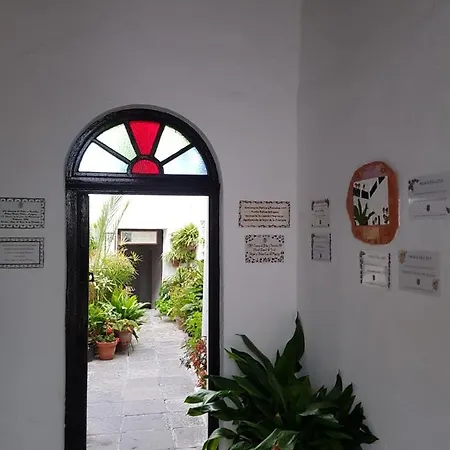 Casa Del Mayorazgo Con Plaza De Parking Privada